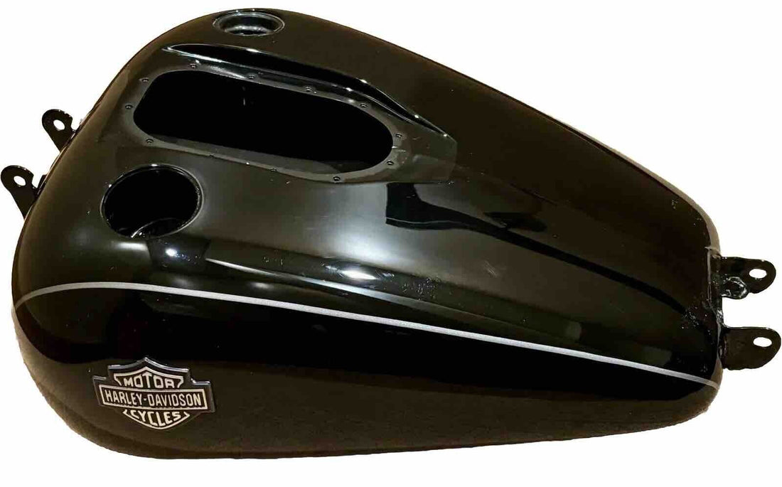 HARLEY-DAVIDSON 2011 FXDWG DYNA WIDE GLIDE BLACK W/ SILVER PINSTRIPE GAS TANK
