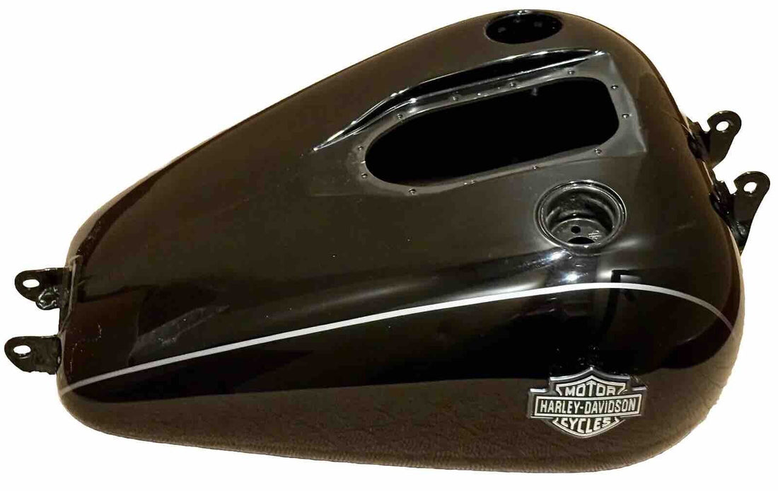 HARLEY-DAVIDSON 2011 FXDWG DYNA WIDE GLIDE BLACK W/ SILVER PINSTRIPE GAS TANK