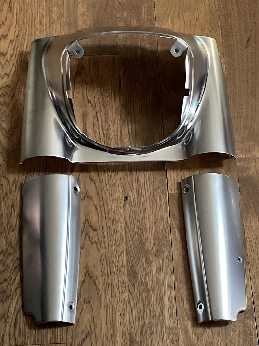 HARLEY-DAVIDSON 2019 FLFBS FRONT FORK SILVER COWLING