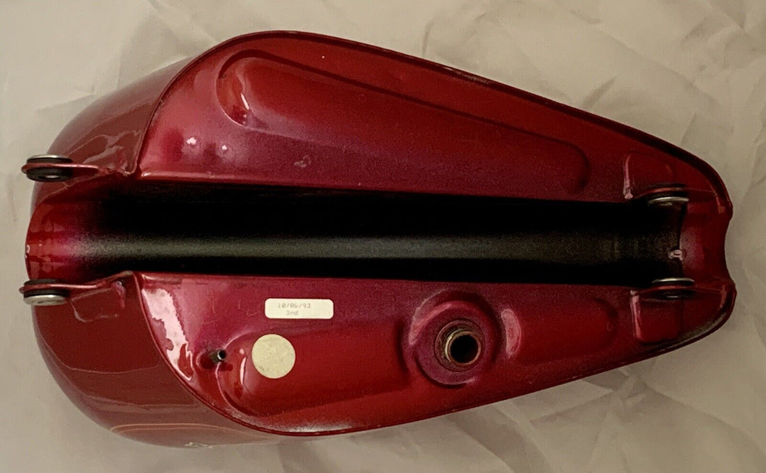 HARLEY-DAVIDSON 1994 XL 1200 SPORTSTER RED 2.5 GALLON GAS TANK
