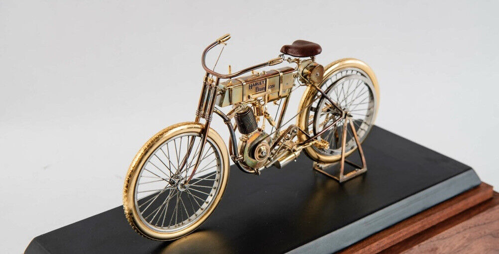 HARLEY-DAVIDSON 100TH ANNIVERSARY SILVER GOLD SERIAL ONE REPLICA COLLECTIBLE 247