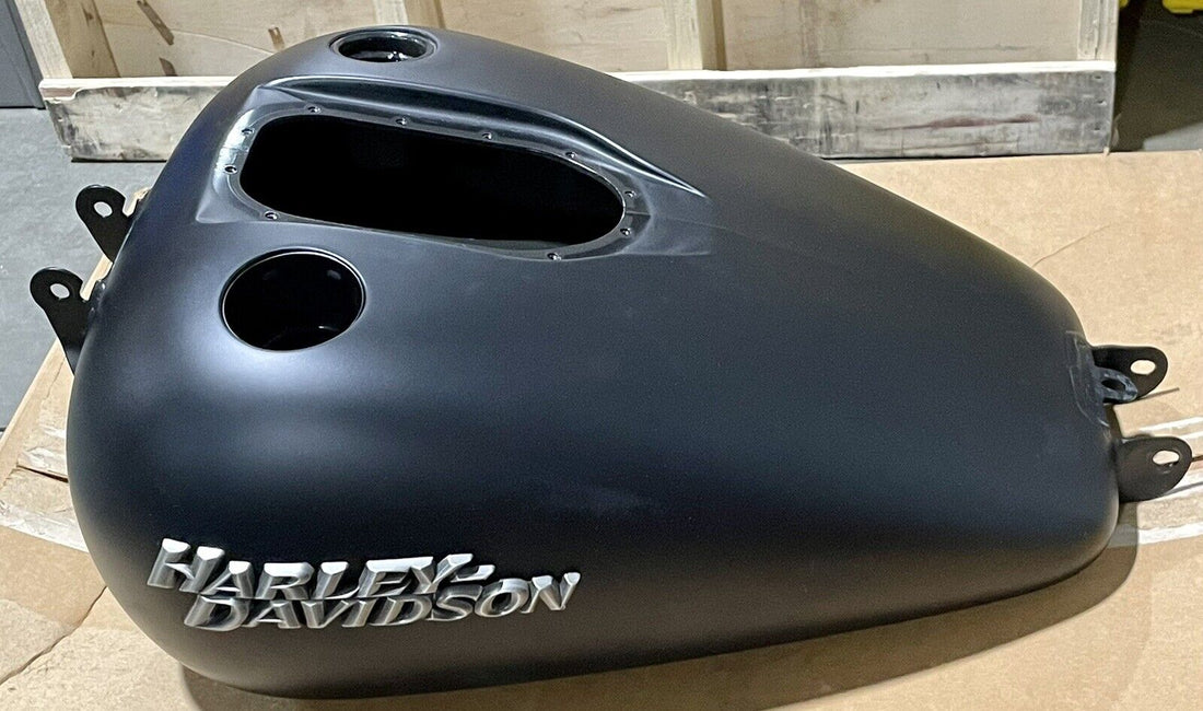 HARLEY-DAVIDSON 2010 FXDB BLACK DENIM GAS TANK