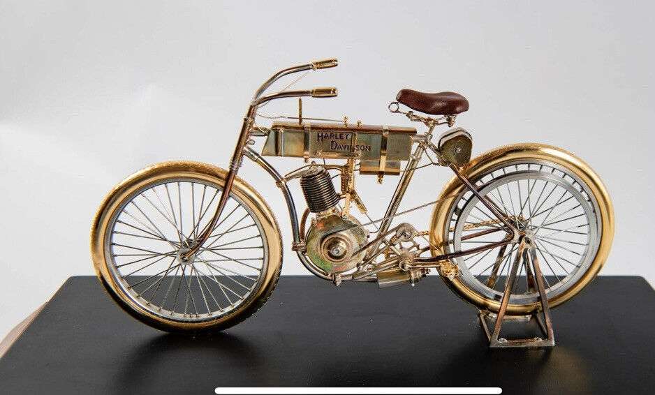 HARLEY-DAVIDSON 100TH ANNIVERSARY SILVER GOLD SERIAL ONE REPLICA COLLECTIBLE 247