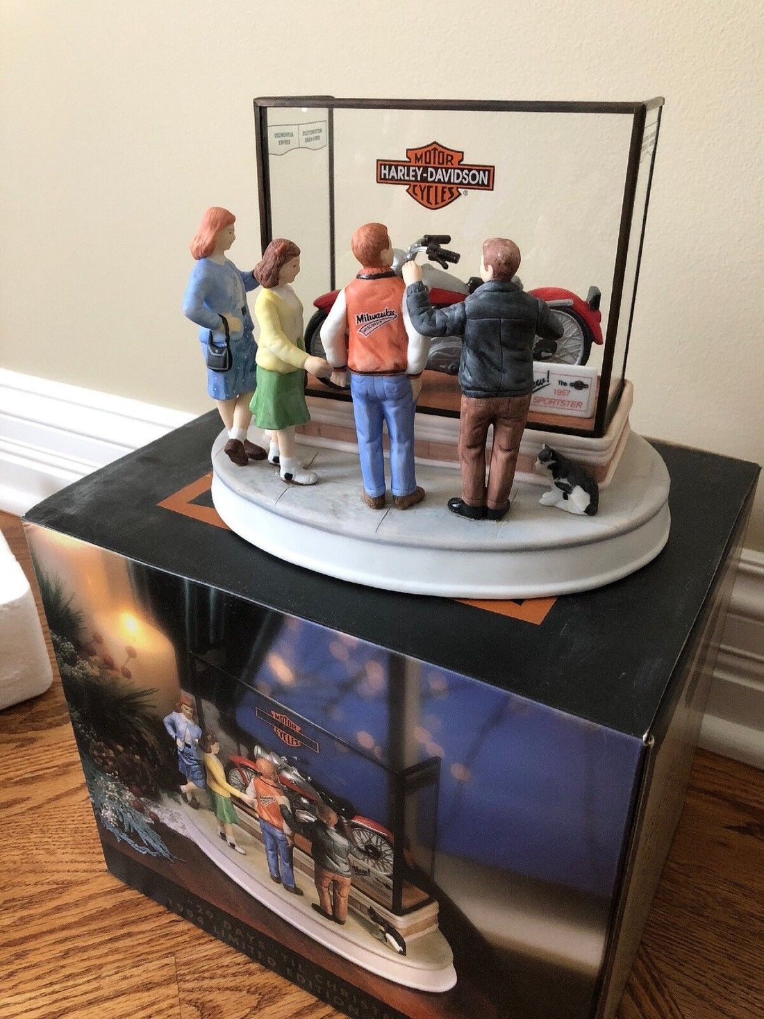 HARLEY-DAVIDSON 29 DAYS ‘TIL CHRISTMAS 1994 LIMITED EDITION FIGURINE