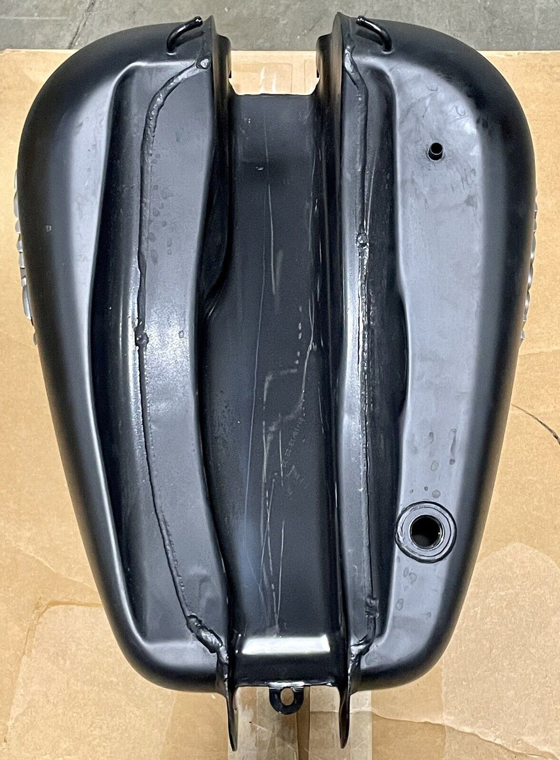 HARLEY-DAVIDSON 2010 FXDB BLACK DENIM GAS TANK