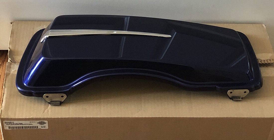 90200613 HARLEY-DAVIDSON 2006-LATER TOURING RIGHT SADDLEBAG LID