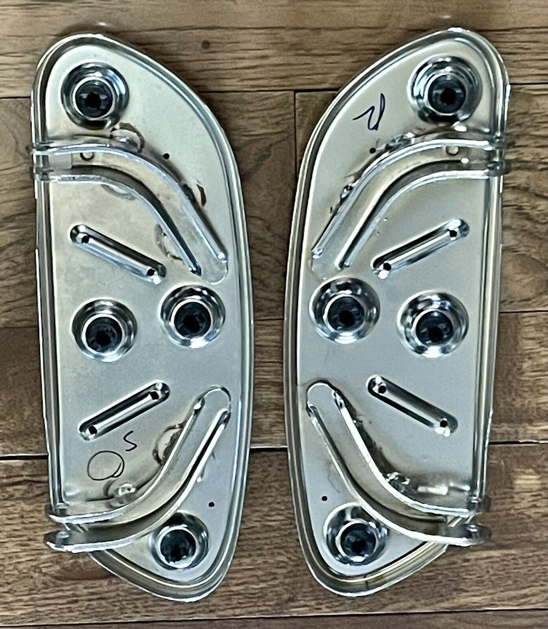 HARLEY-DAVIDSON 1986-LATER TOURING STREAMLINER FLOORBOARD FOOTBOARD SET