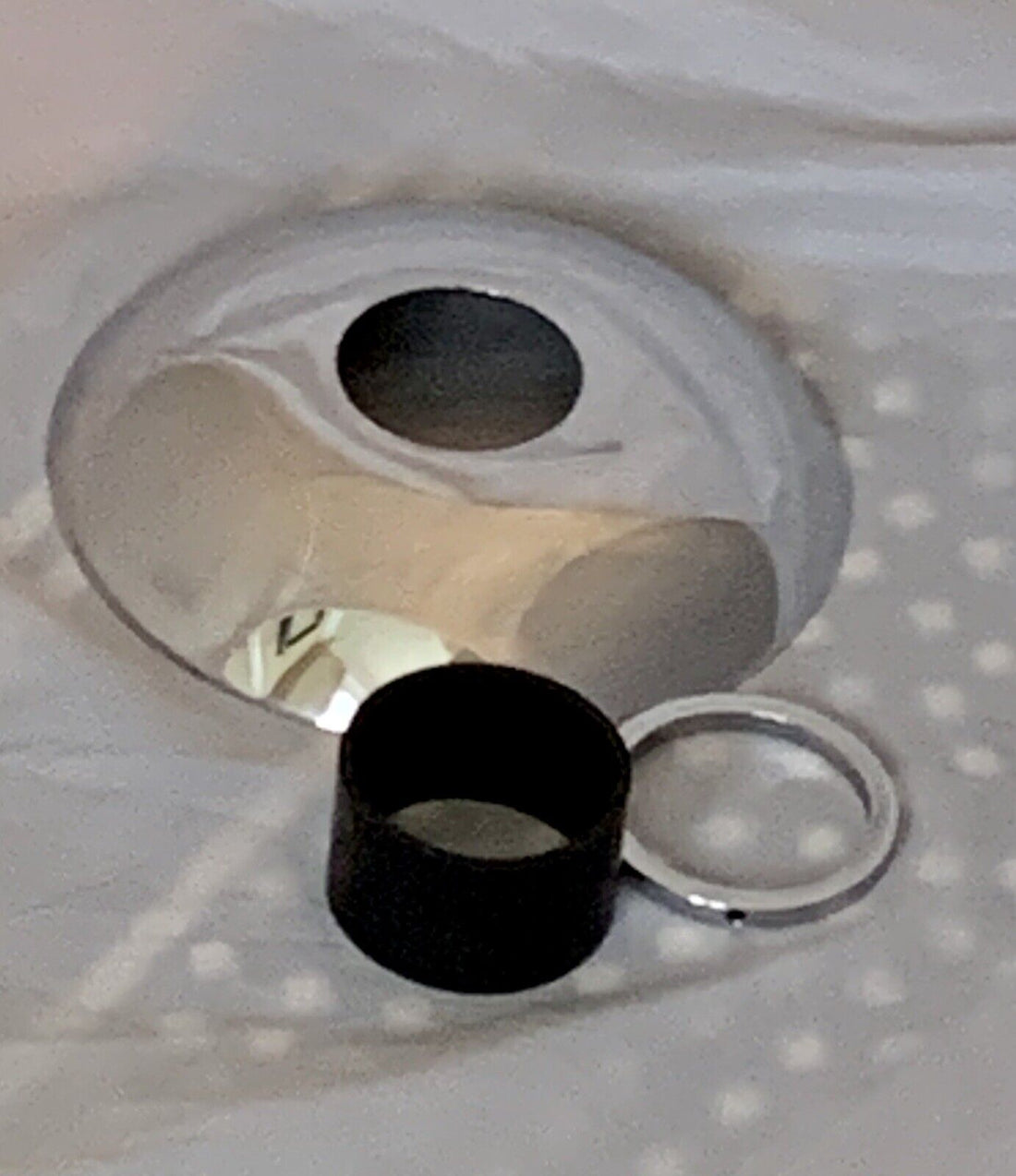 HARLEY-DAVIDSON 1986-1990 HERITAGE CHROME FRONT WIRE WHEEL HUB CAP
