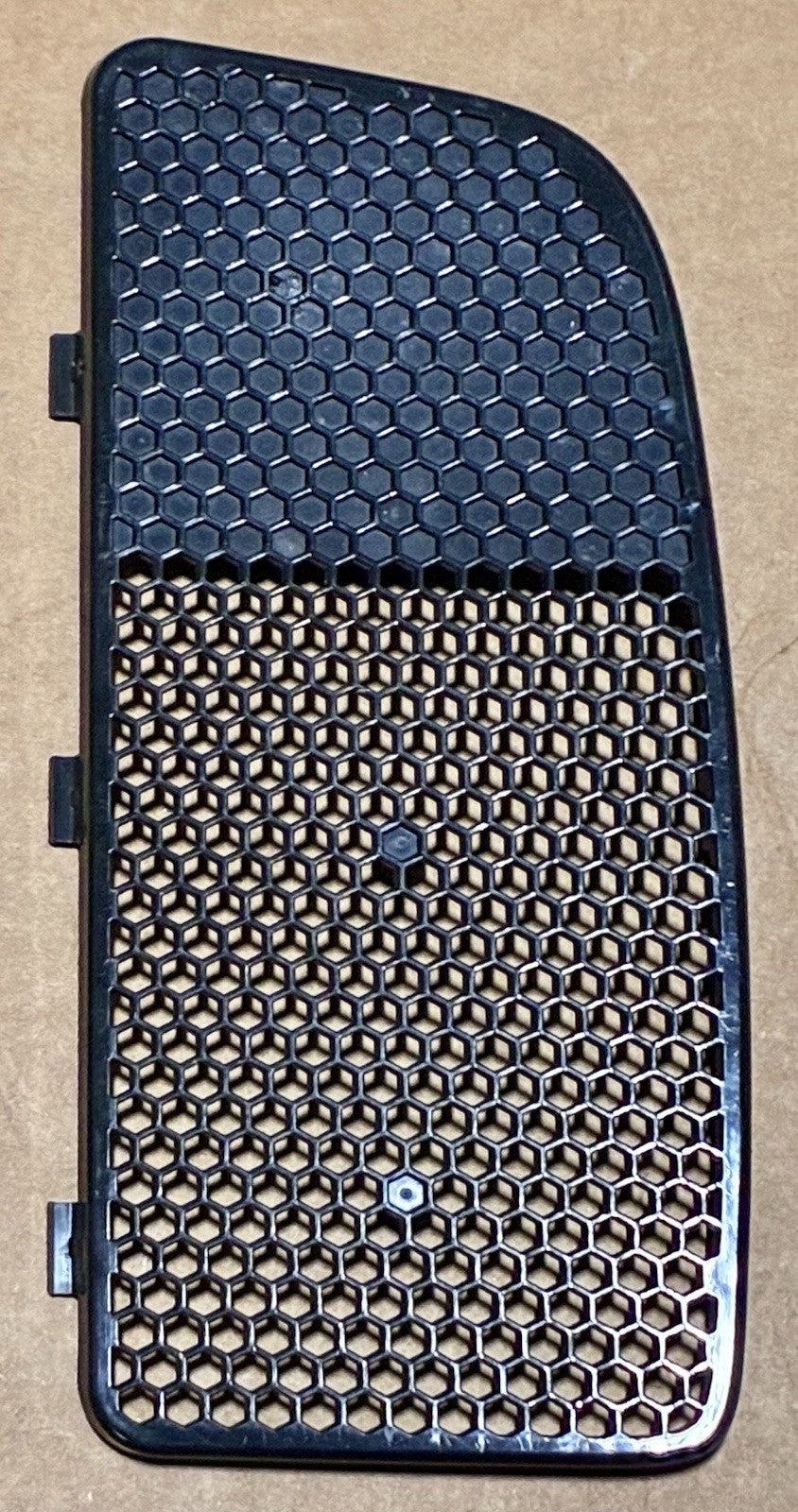 
  
  57100151 57100152 HARLEY-DAVIDSON 2019-2025 TRI-GLIDE RADIATOR SCREENS SET OEM
  
