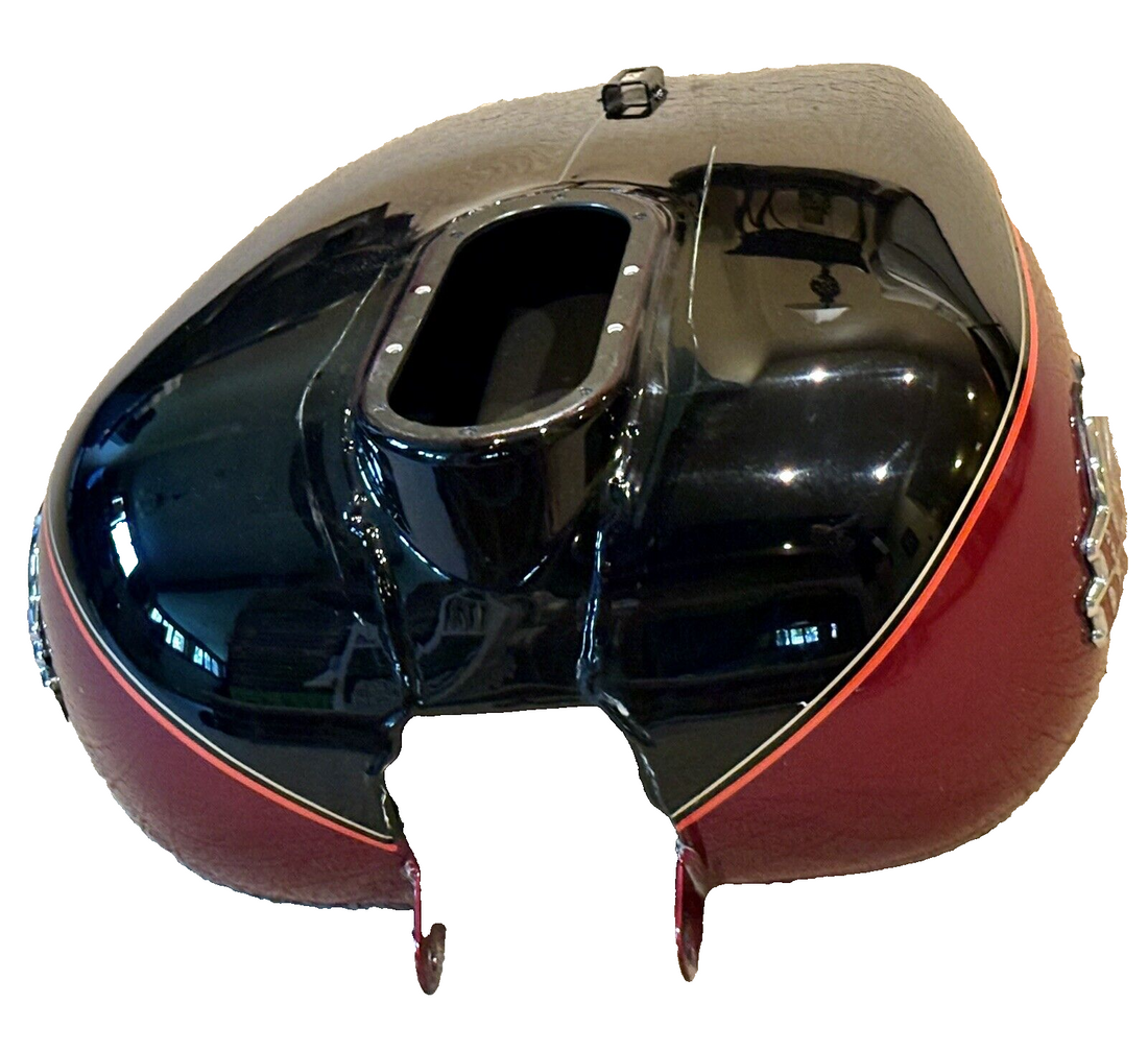 61356-05 HARLEY 2005 ELECTRA GLIDE FLHTCUI VIVID BLACK/LAVA RED GAS TANK OEM