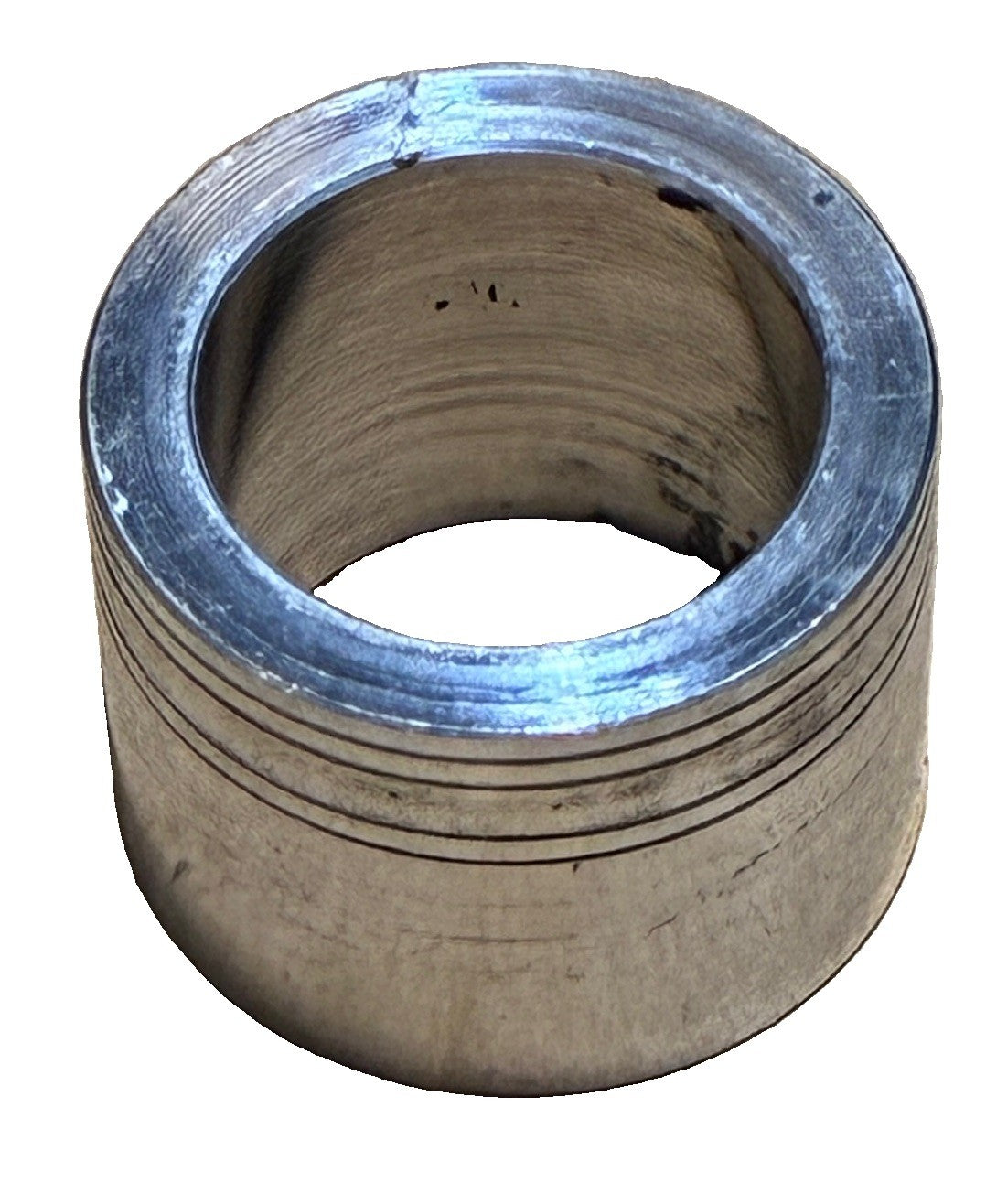
  
  41901-08 HARLEY-DAVIDSON 2008-2022 FLH FLT ALUMINUM FRONT WHEEL BEARING SPACER
  
