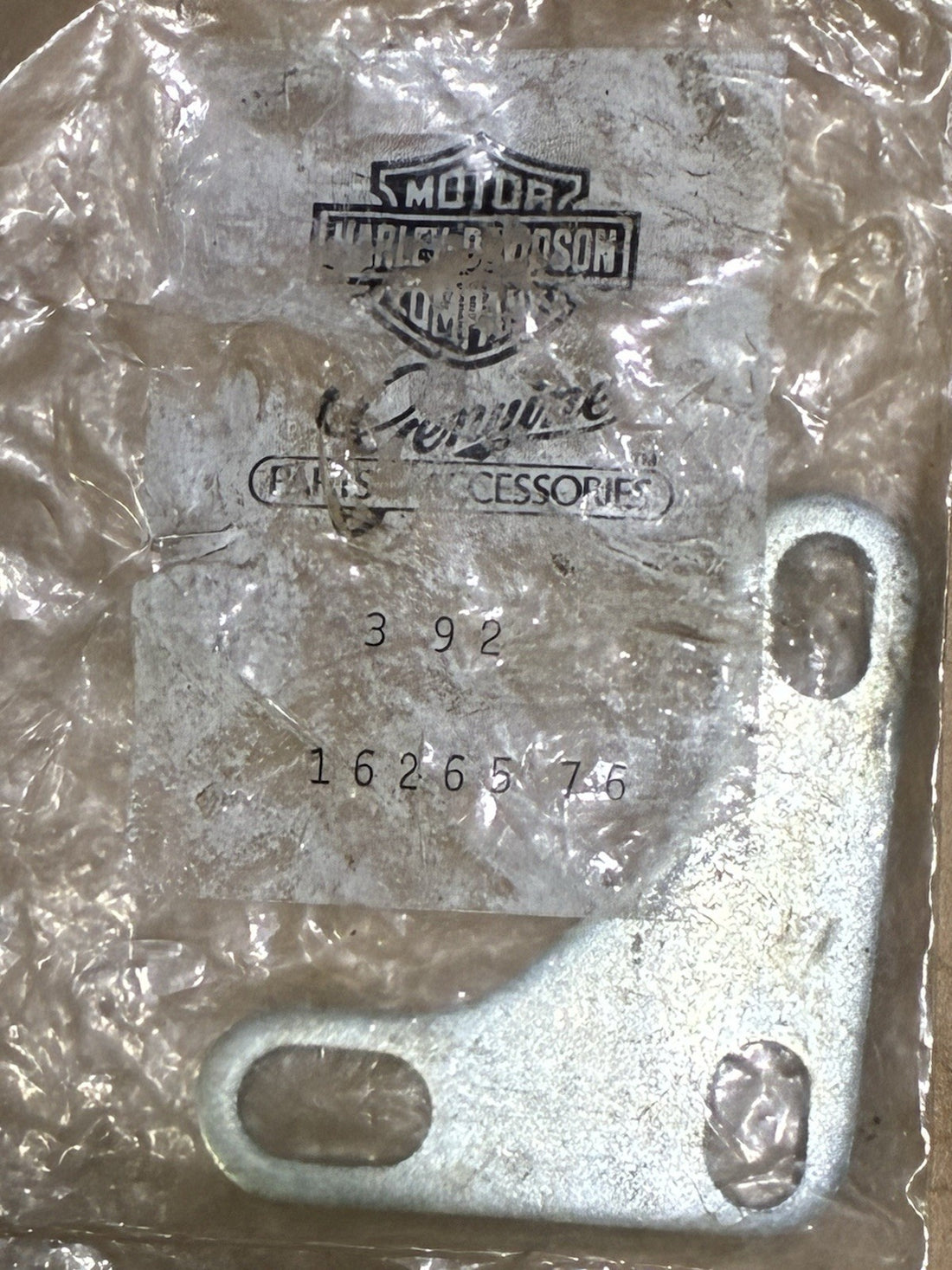 
  
  16265-76 HARLEY-DAVIDSON 1979-1981 SPORTSTER XL TOP FRONT ENGINE MOUNT BRACKET
  
