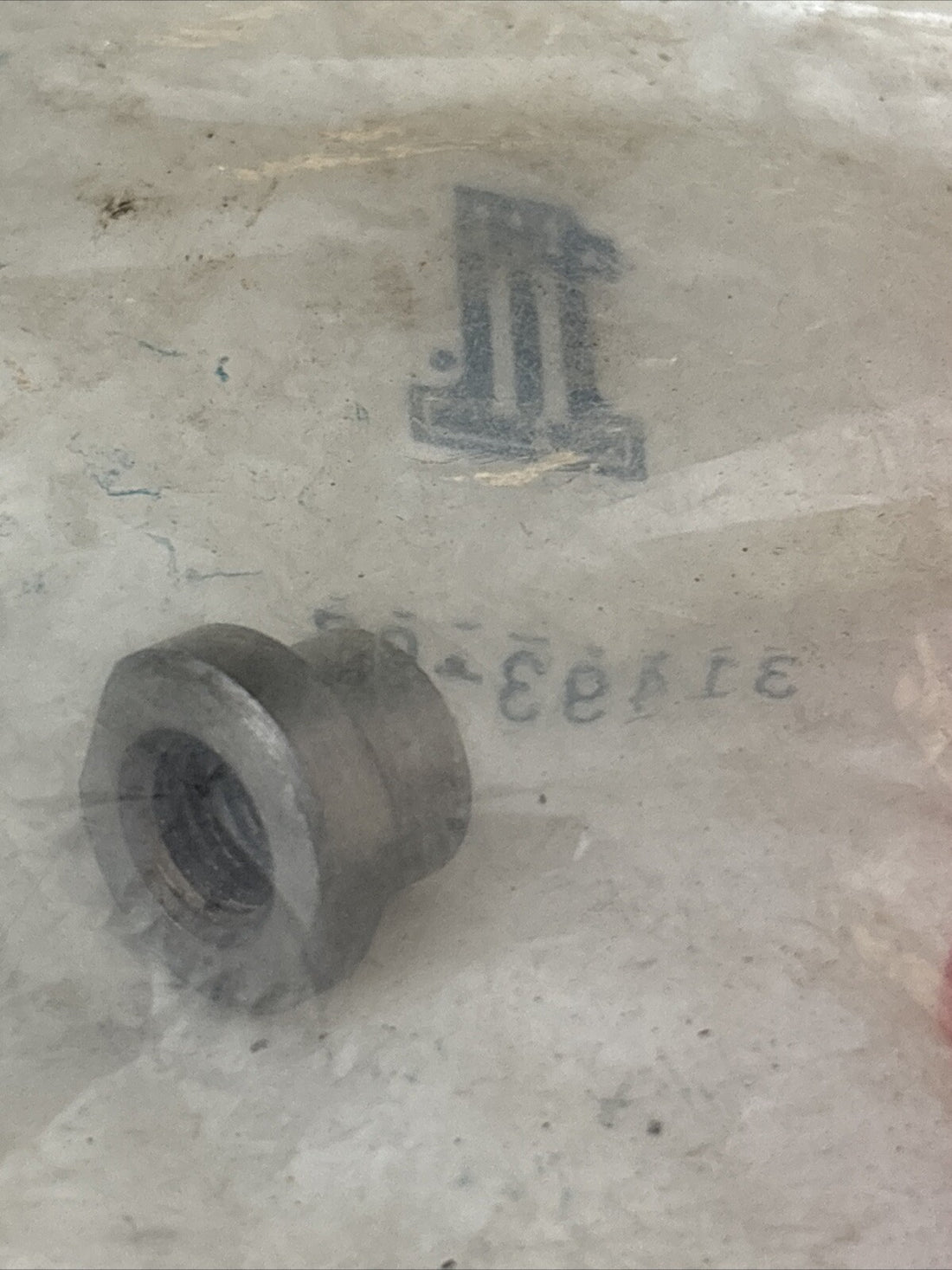 
  
  31493-67 HARLEY-DAVIDSON 1965-1988 FX XL LEFT HAND THREAD STARTER SHAFT OEM NOS
  
