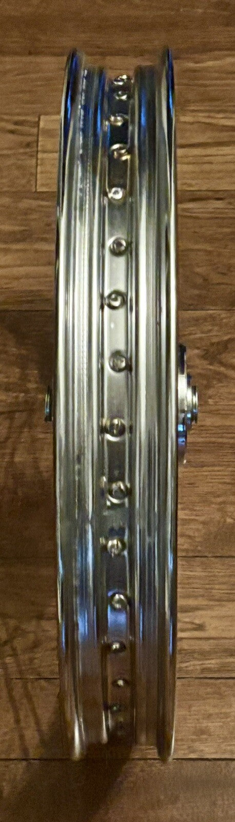 
  
  19-708 CUSTOM CHROME FRONT 21