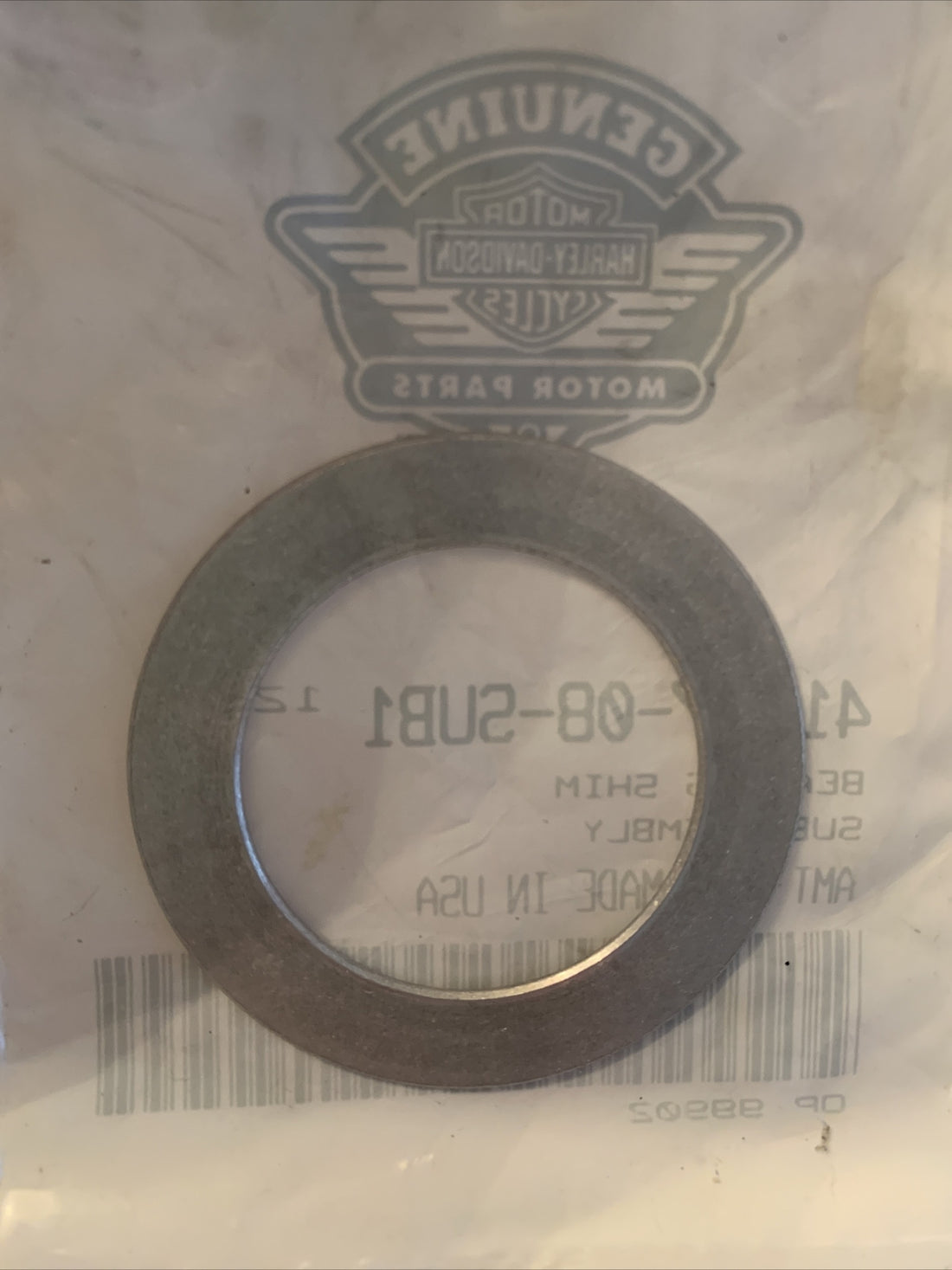 
  
  41447-08  HARLEY-DAVIDSON 2008-LATER     ALUMINUM  WHEEL  BEARING SHIM  OEM NOS
  
