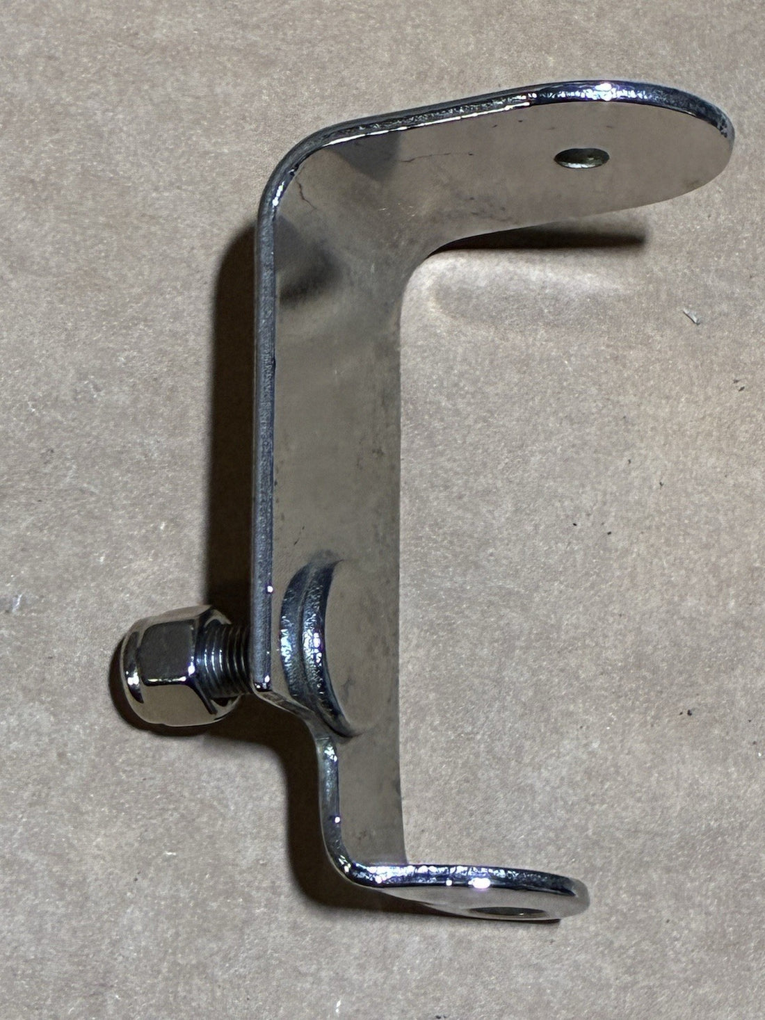 
  
  HARLEY-DAVIDSON 1967-1978 SPORTSTER XL CHROME HORN BRACKET
  
