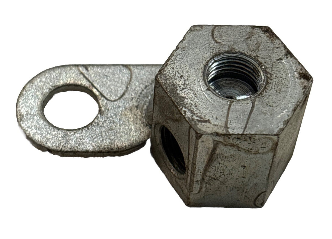 63595-67 HARLEY-DAVIDSON 67-70 XLH 70-78 XLCH  REAR CHAIN OILER BODY OEM NOS