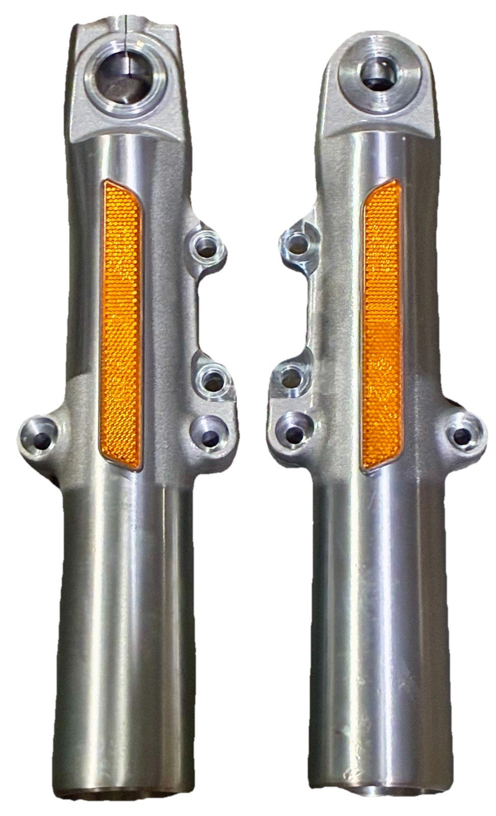 
  
  HARLEY-DAVIDSON 2014-LATER TOURING SHOWA LOWER FORK LEGS OEM NTO
  
