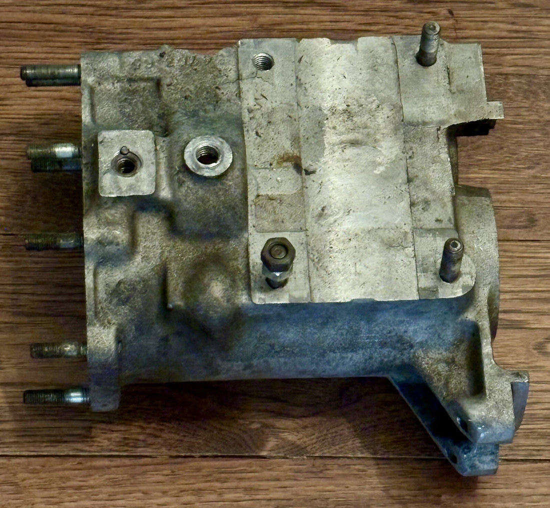 
  
  34705-65B HARLEY-DAVIDSON 1965-1978 BIG TWIN TRANSMISSION CASE
  

