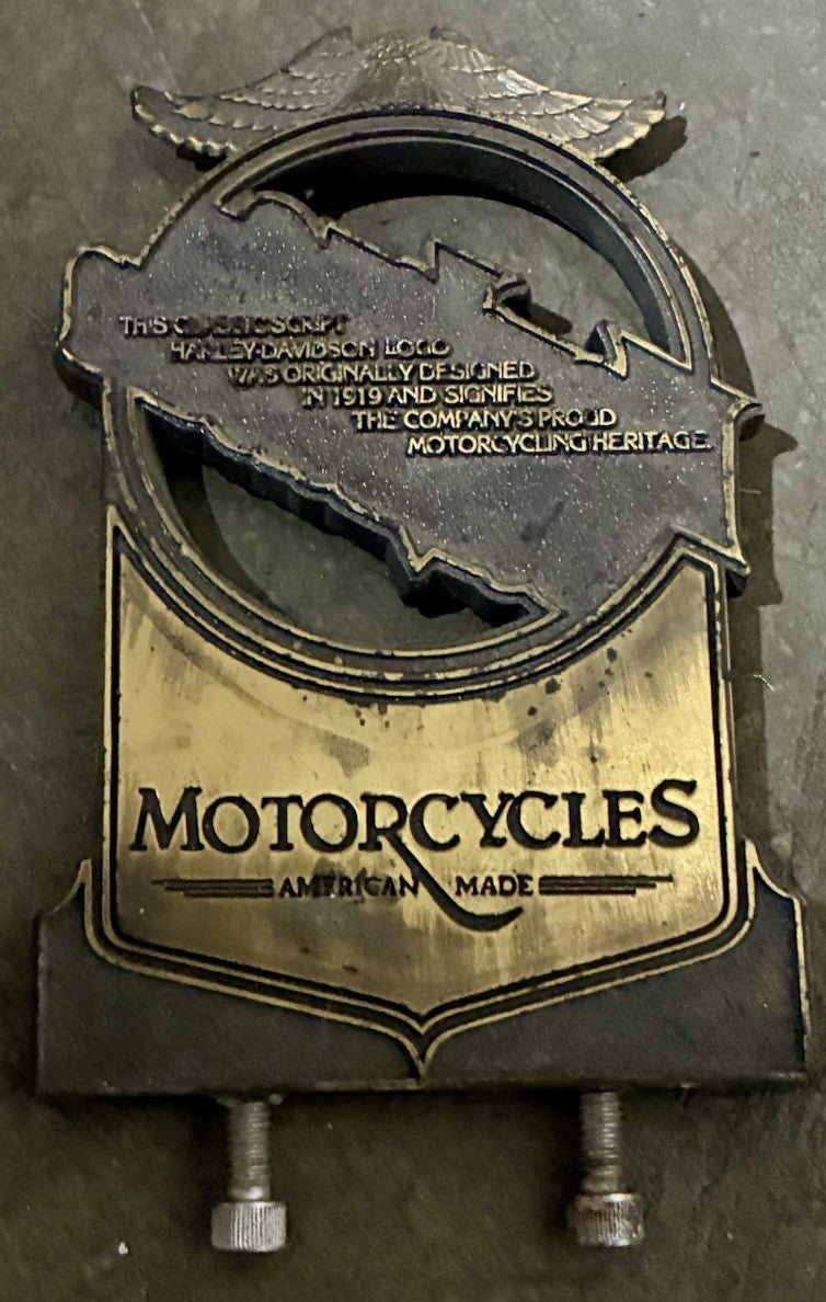 
  
  VINTAGE HARLEY-DAVIDSON SISSY BAR MEDALLION INSERT  BADGE OEM
  
