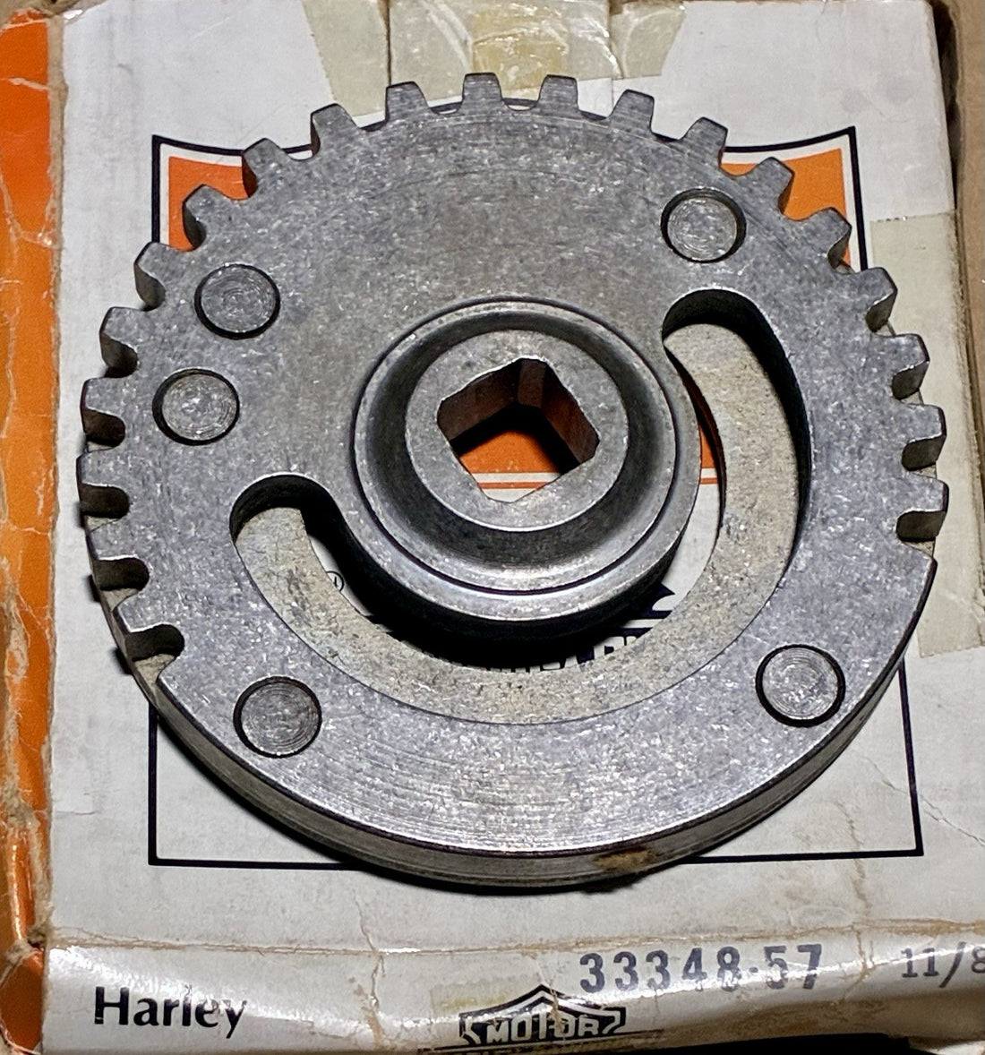 
  
  33348-57 HARLEY-DAVIDSON 1957-1976 SPORTSTER XL KICK START CRANK GEAR OEM NOS
  
