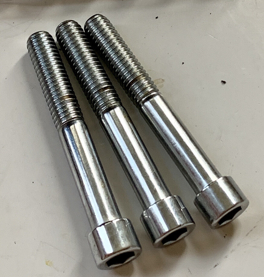 
  
  3/8 - 16 X  2 5/8”     CHROME ALLEN  BOLTS   NO KNURLS SMOOTH  ( 3 )
  
