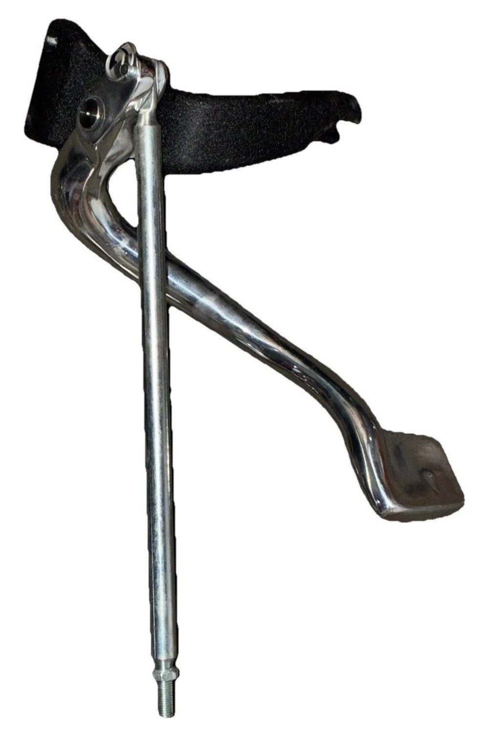 
  
  42502-90B HARLEY-DAVIDSON 2006-2017 DYNA MID CONTROL BRAKE PEDAL FOOT PEG MOUNT
  

