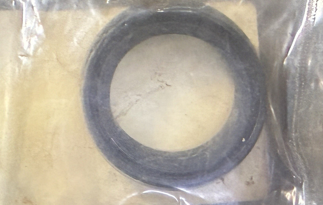 
  
  14-0010 V-TWIN 1971-1972 XL & FX FORK SEAL 45976-71 HARLEY-DAVIDSON NOS
  
