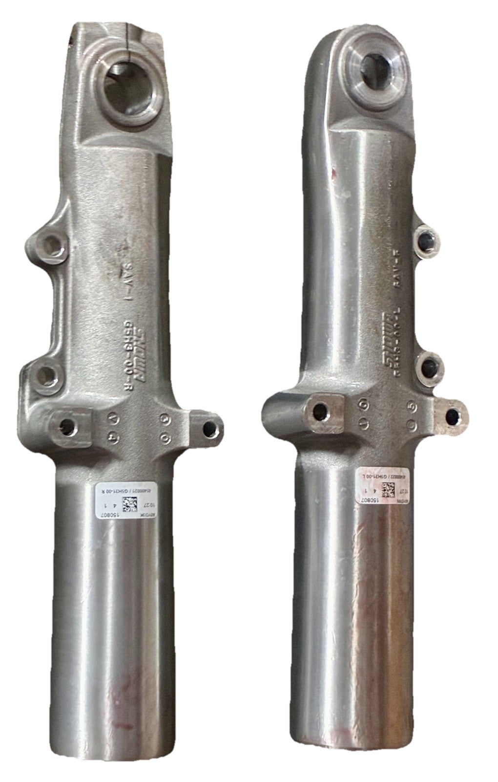 
  
  HARLEY-DAVIDSON 2014-LATER TOURING SHOWA LOWER FORK LEGS OEM NTO
  
