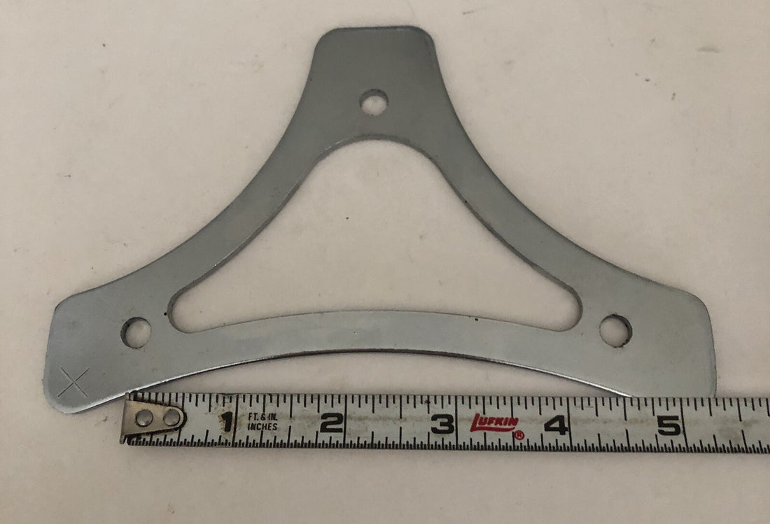 
  
  52565-94 HARLEY-DAVIDSON TOURING MODELS CHROME  BACKREST PAD  MOUNTING BRACKET
  
