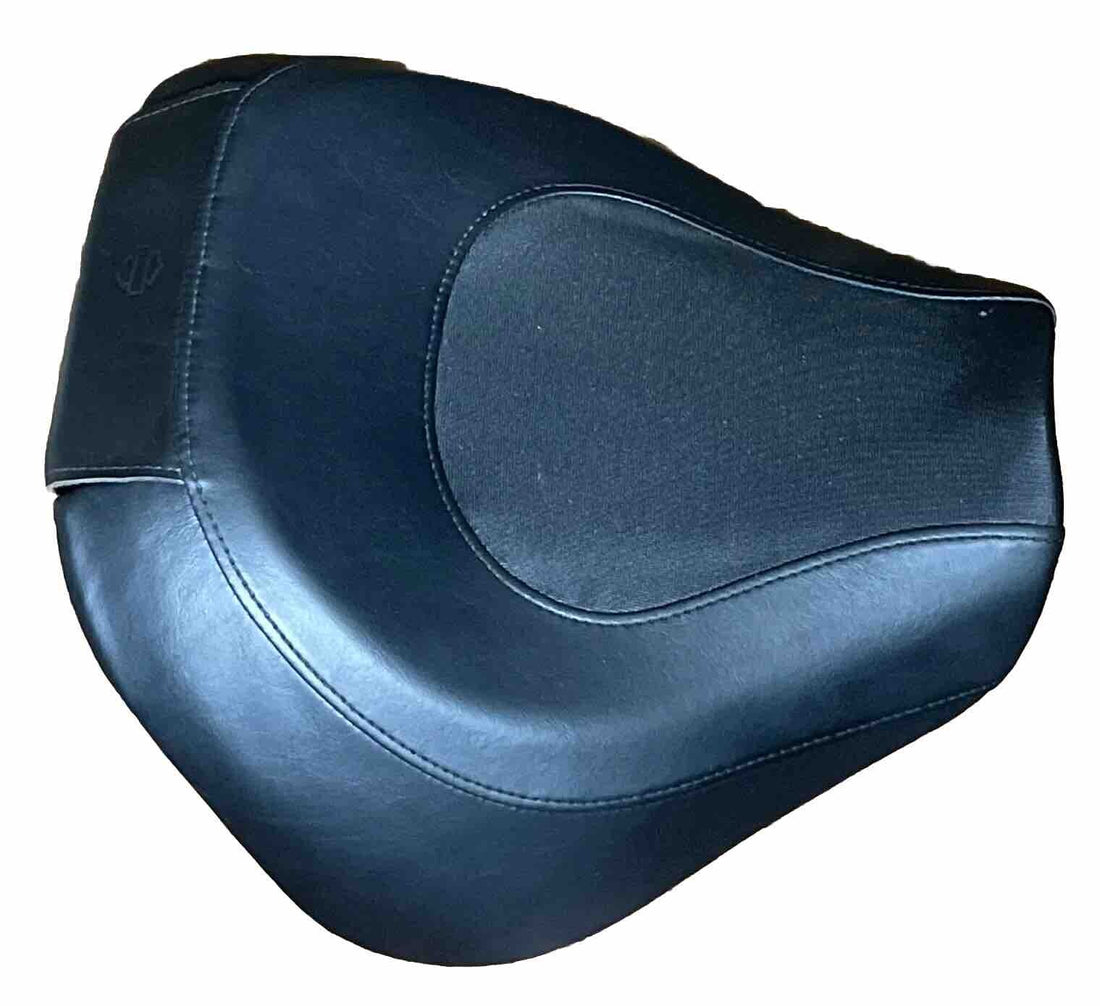 HARLEY-DAVIDSON REAR PASSENGER PILLION SEAT TO USE WITH BACKREST  OEM