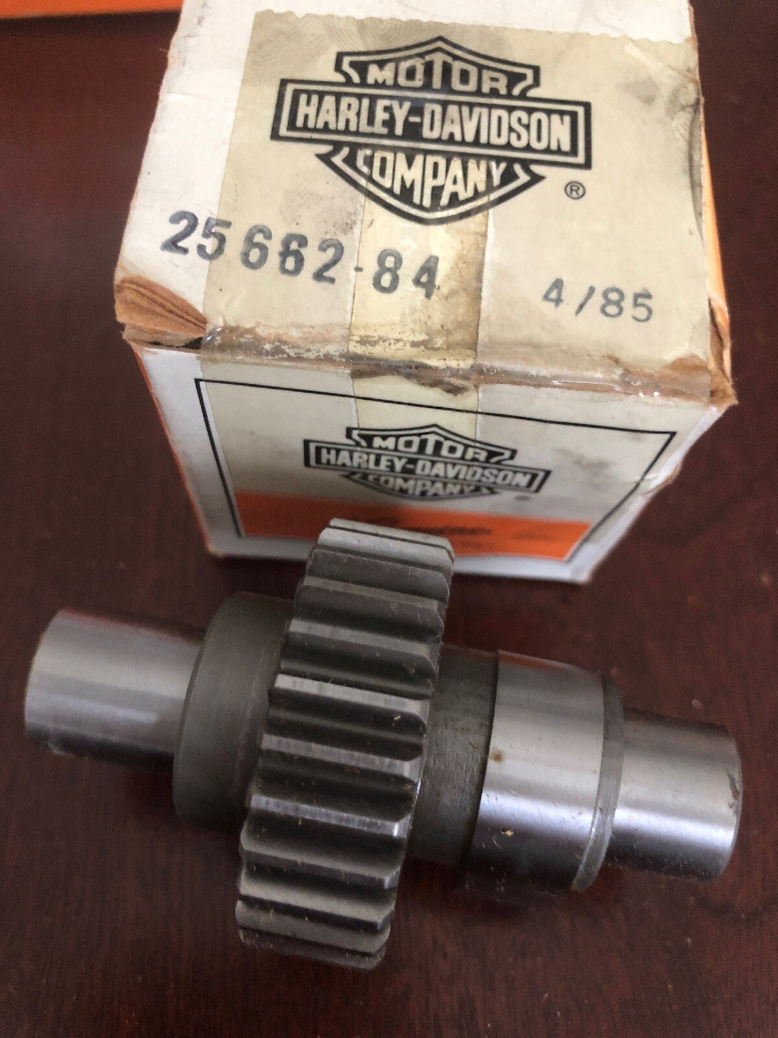
  
  25662-84     HARLEY-DAVIDSON    XL CAMSHAFT FRONT EXHAUST NOS
  
