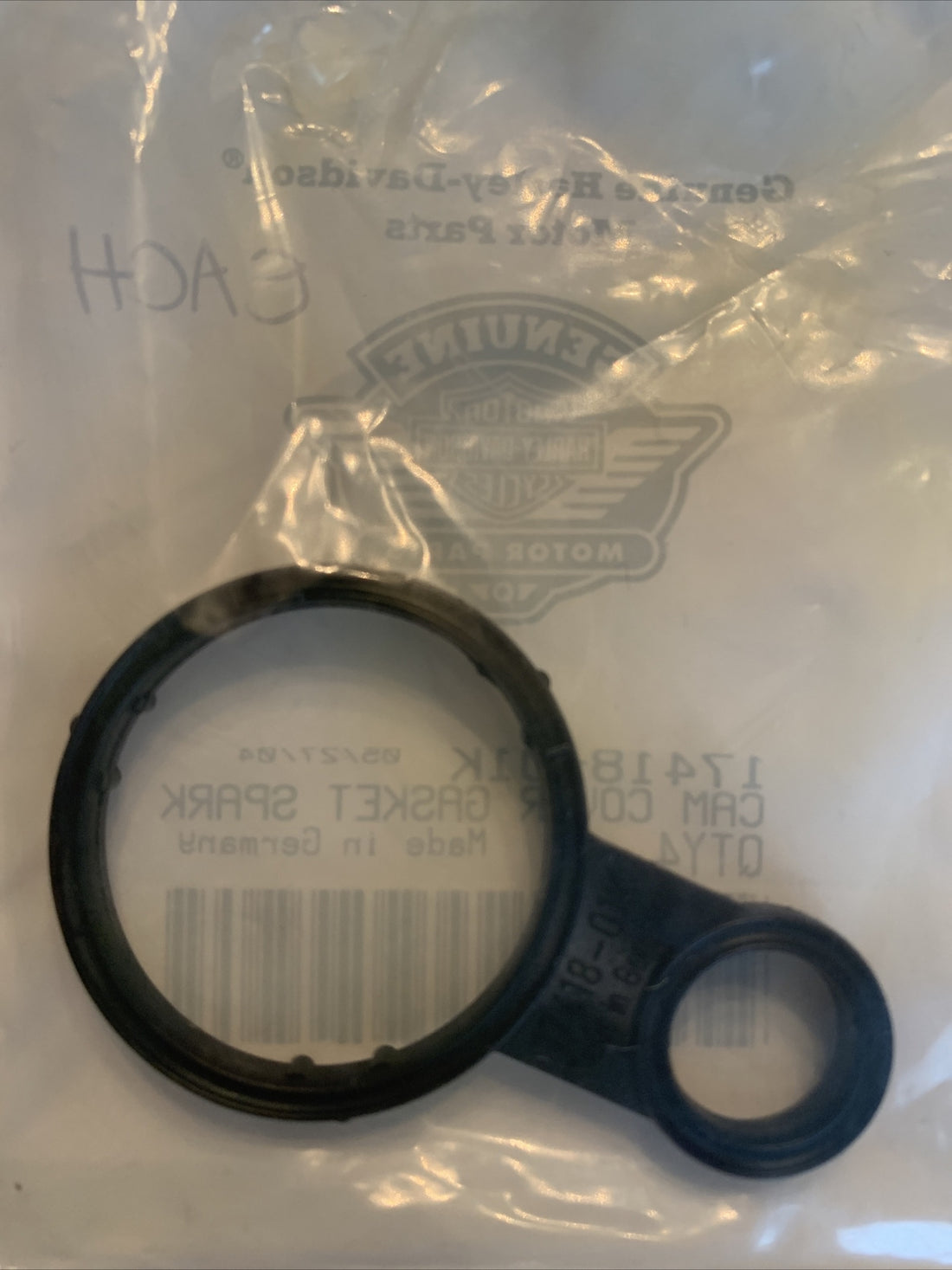 
  
  17418-01K  HARLEY-DAVIDSON     INNER CAM COVER GASKET SPARK    OEM NOS
  
