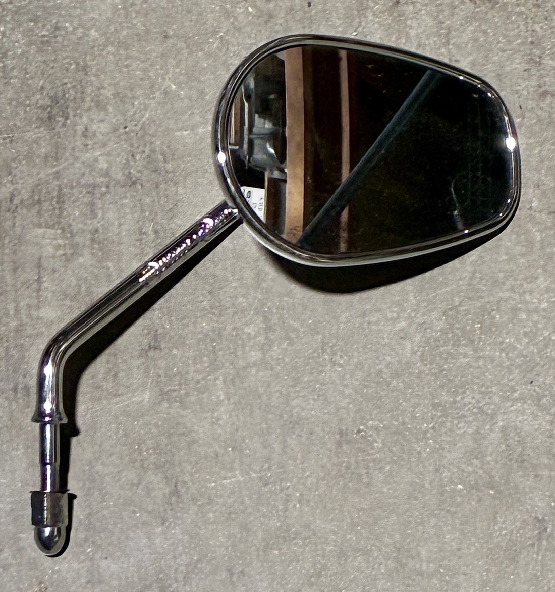 
  
  HARLEY-DAVIDSON  STOCK RIGHT CHROME MIRROR  WITH EXTENTION  OEM
  
