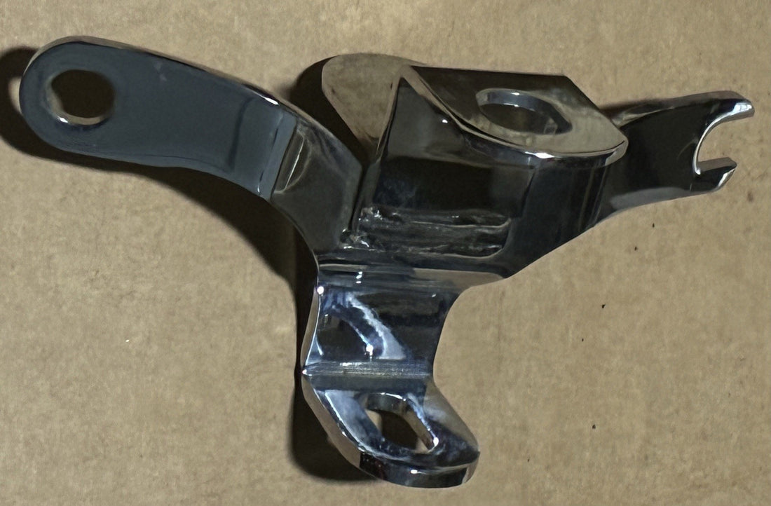 
  
  CHROMED ENGINE MOTOR MOUNT 1973-1980 BIG TWIN FX FXE SUPERGLIDE HARLEY 69018-73A
  
