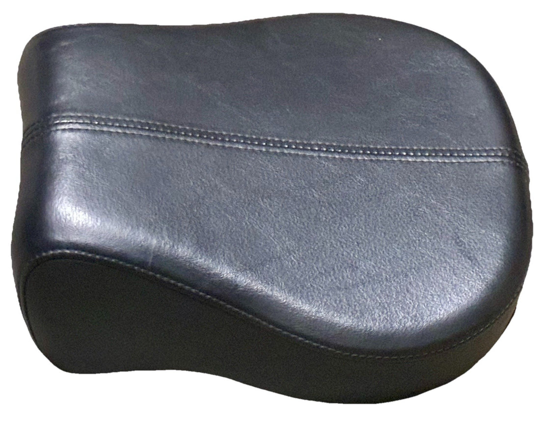 
  
  51812-09 HARLEY-DAVIDSON 2009-2017 FLSTC HERITAGE PASSENGER PILLION SEAT OEM
  
