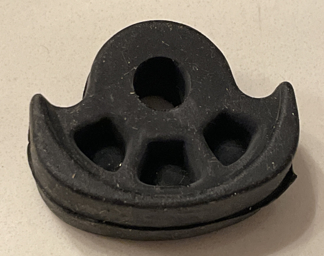 
  
  28-2009 V-TWIN RUBBER BLACK CAT PAW FOOT PEG  FOR HARLEY-DAVIDSON NOS
  
