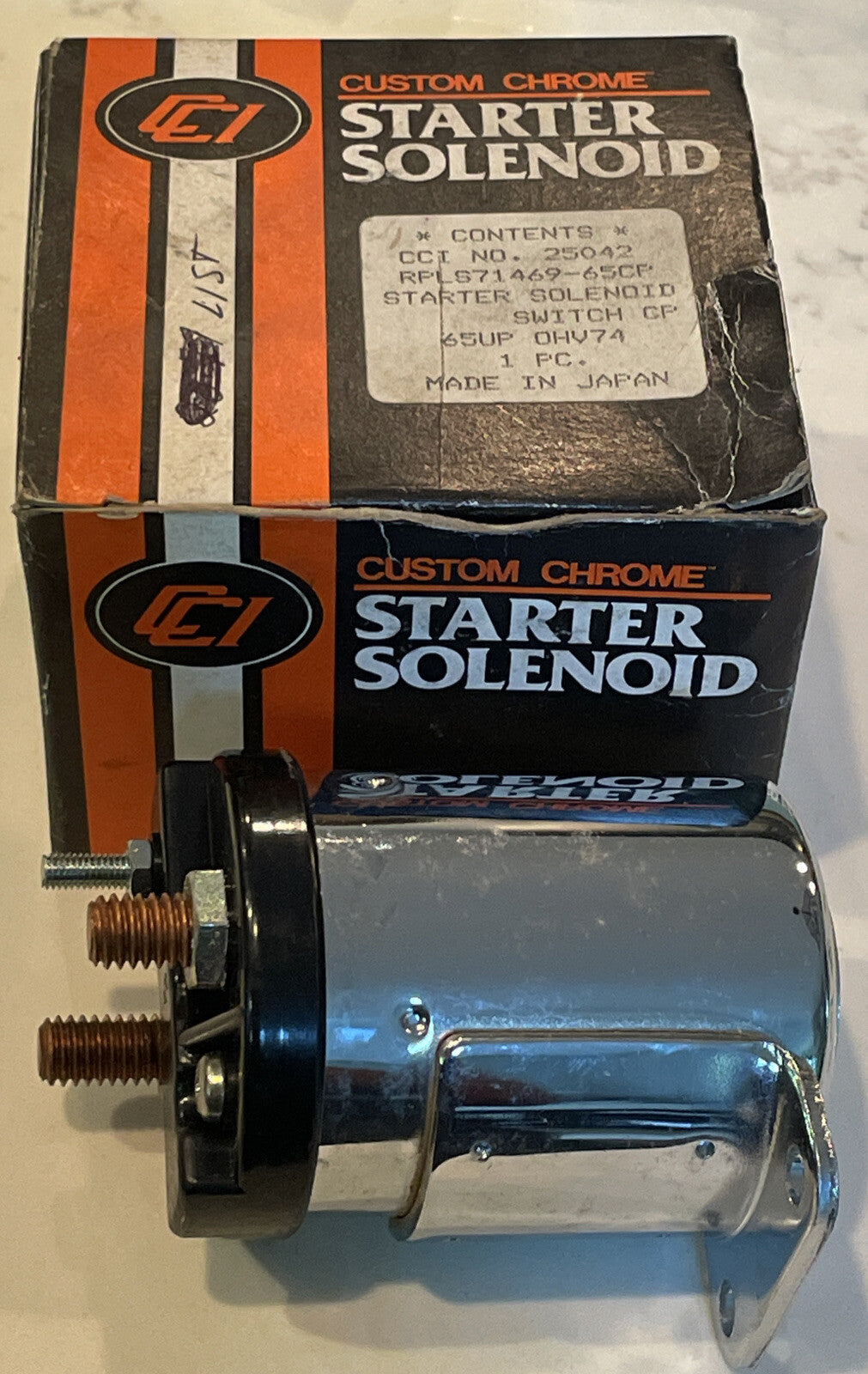 
  
  25042 CUSTOM CHROME STARTER SOLENOID REPLACES HARLEY-DAVIDSON 71469-65CP NOS
  
