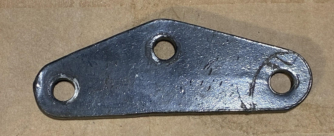 
  
  49019-72 HARLEY-DAVIDSON 1972-1976 FX SHOVELHEAD MOUNTING PLATE SUPPORT BAR OEM
  

