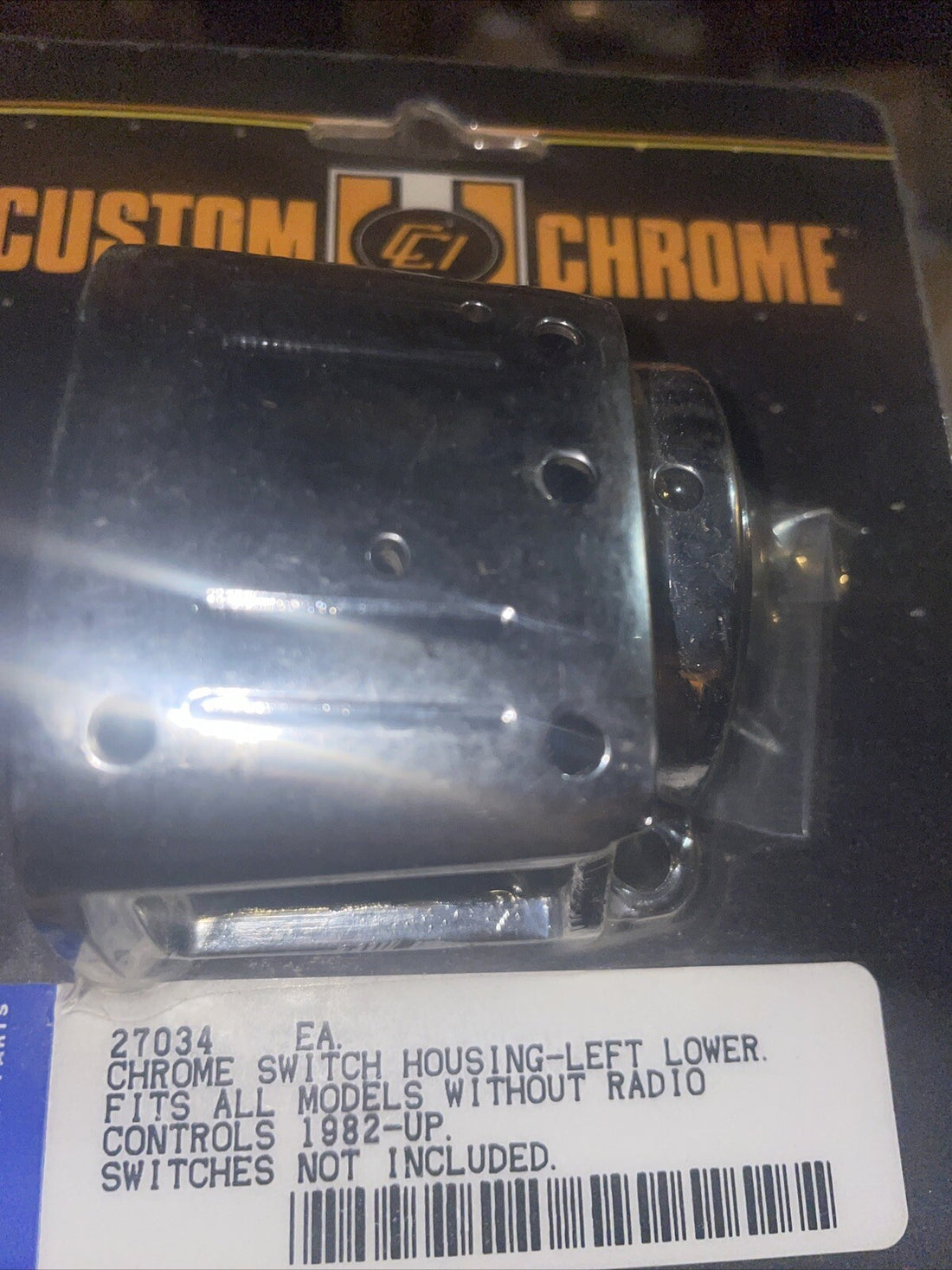 
  
  27034 CUSTOM CHROME   CHROME SWITCH HOUSING  LEFT LOWER 82-UP HARLEY NOS
  
