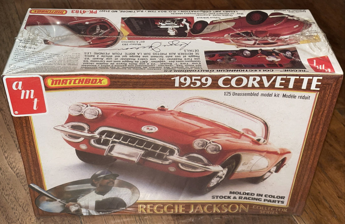 AMT PK 4183 REGGIE JACKSON 1959 CORVETTE VINTAGE KIT 1/25 COLLECTOR SERIES