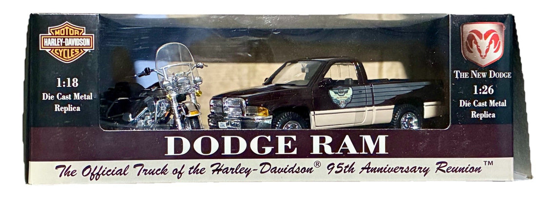 
  
  HARLEY-DAVIDSON 95TH ANNIVERSARY DODGE RAM TRUCK 1:26 SCALE ROAD KING M/C 1:18
  
