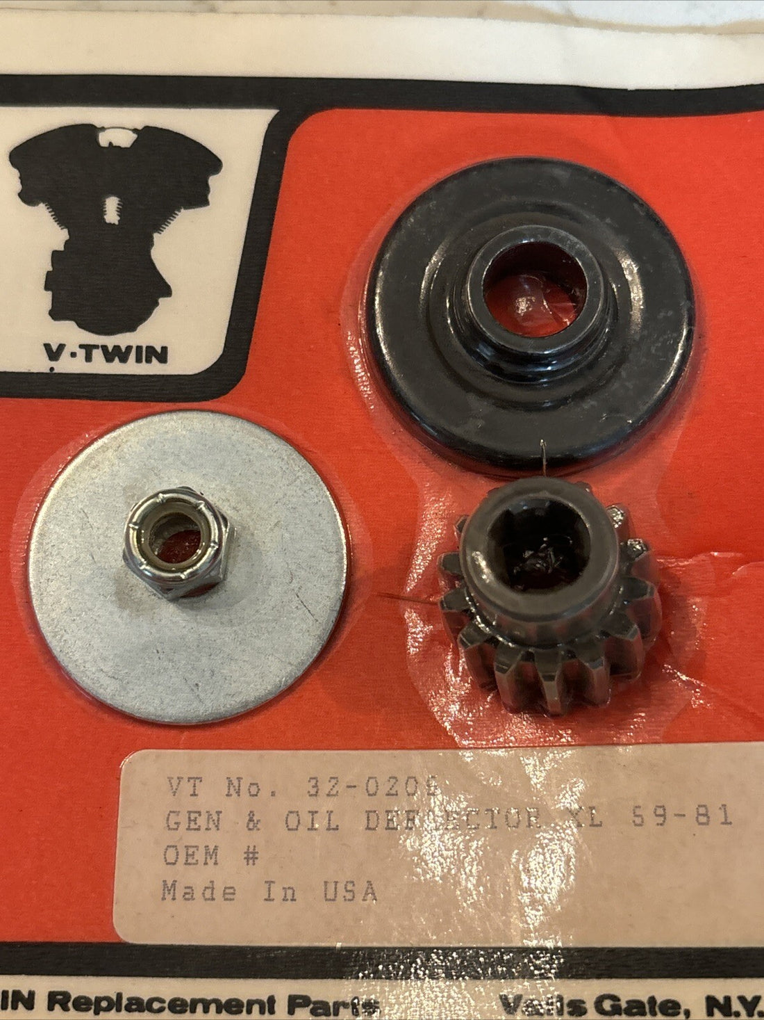 
  
  32-0206 V-TWIN 1959-1981 XL SPORTSTER GEN & OIL DEFLECTOR NOS
  
