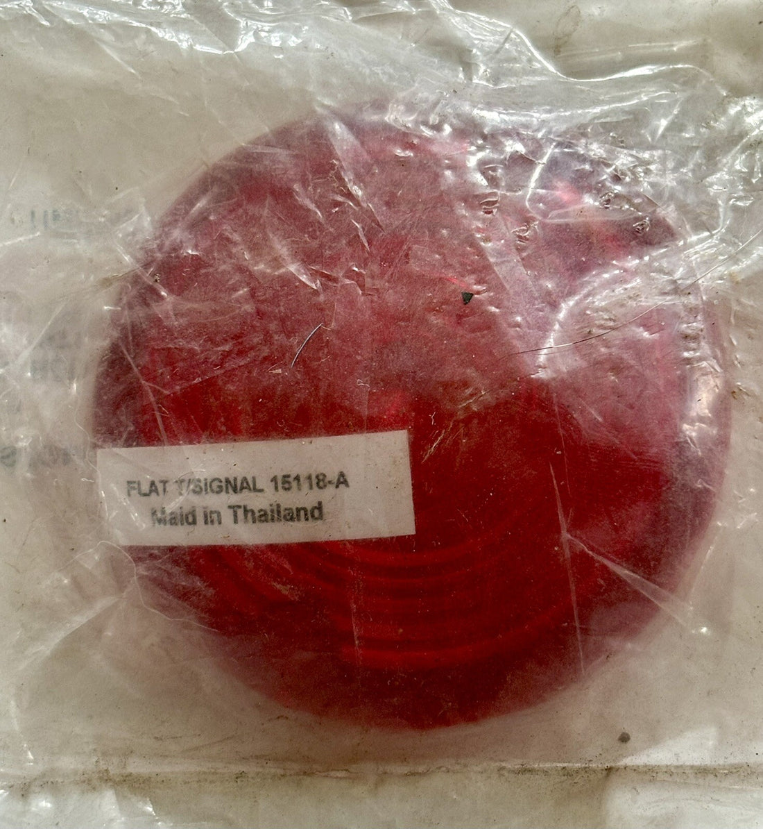 
  
  15118  1973-1985 FX FXE FXWG FXST FXR XL HARLEY FLAT RED TURN SIGNAL LENS NOS
  
