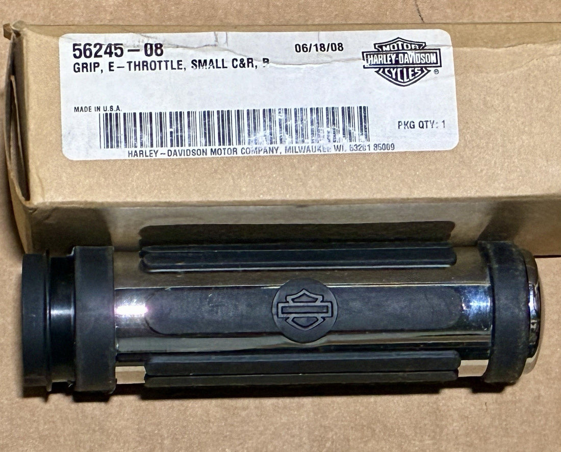 
  
  56245-08 HARLEY-DAVIDSON E-THROTTLE SMALL C&R RIGHT HANDLEBAR GRIP OEM NOS
  
