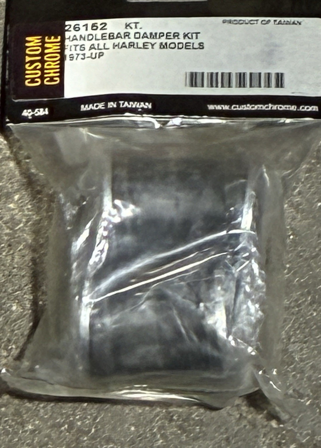 
  
  26152 CUSTOM CHROME HANDLEBAR DAMPER KIT 1973-UP HARLEY-DAVIDSON NOS
  
