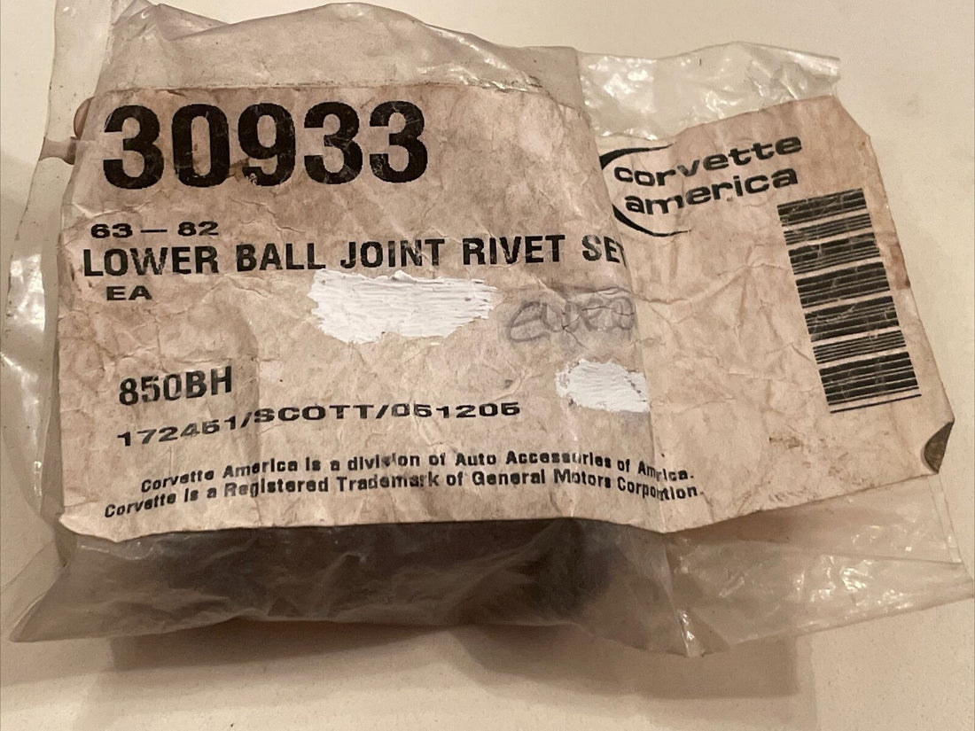 
  
  30933 1963-1982 CORVETTE LOWER BALL  JOINT RIVET SET OF 4 NOS NEW
  
