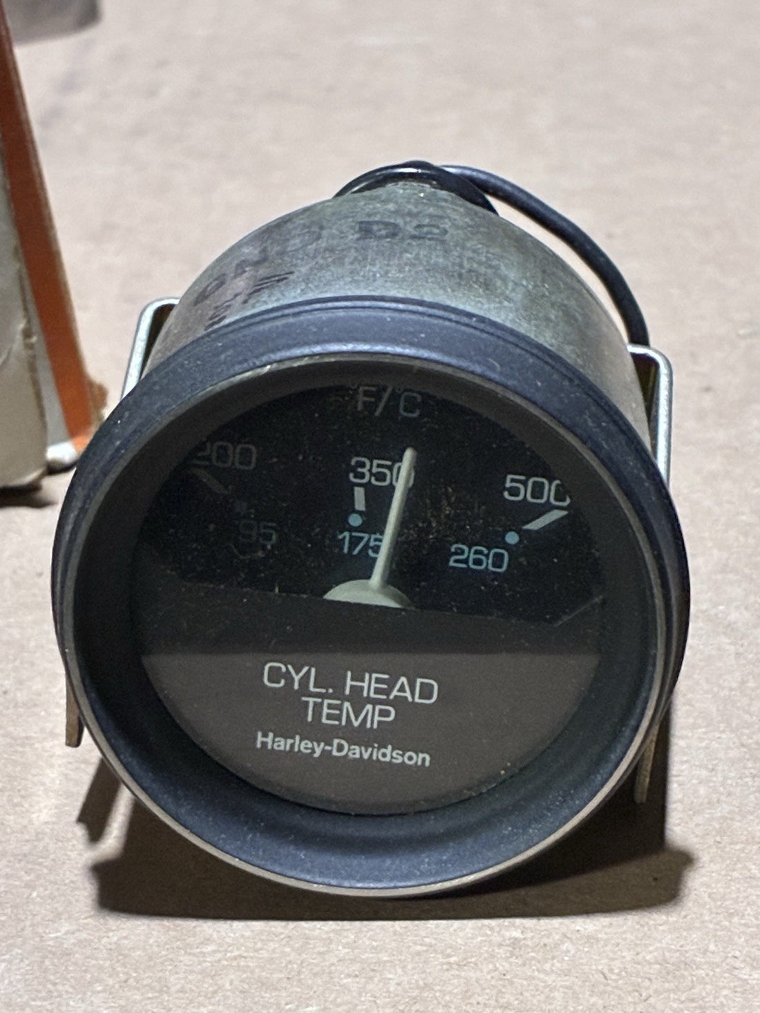 
  
  75002-77 HARLEY-DAVIDSON 1977-1981 SPORTSTER TEMPERATURE GAUGE OEM NOS
  
