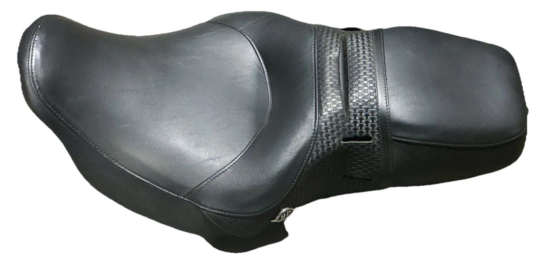 
  
  52329-11 HARLEY-DAVIDSON 2008-2023 FLHR/C ROADKING BASKET WEAVE SEAT OEM NTO
  
