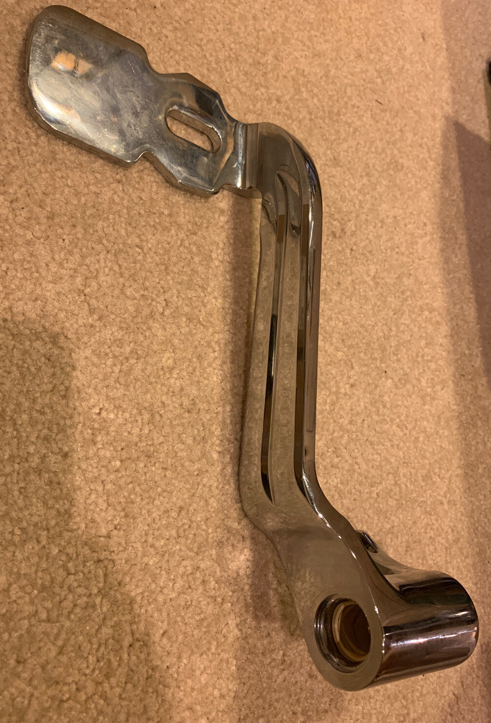 
  
    HARLEY-DAVIDSON 2014-UP TOURING  CHROME ALUMINUM   REAR BRAKE LEVER FOOT PEDAL
  
